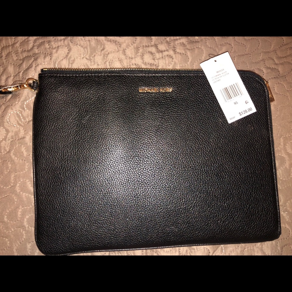 LG Tech Zip Clutch Leather (Michael Kors)